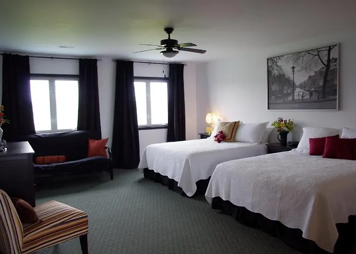 Queen Room